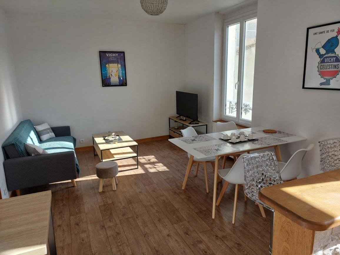 Appartement Proche Des Parcs Vichy Ngoại thất bức ảnh